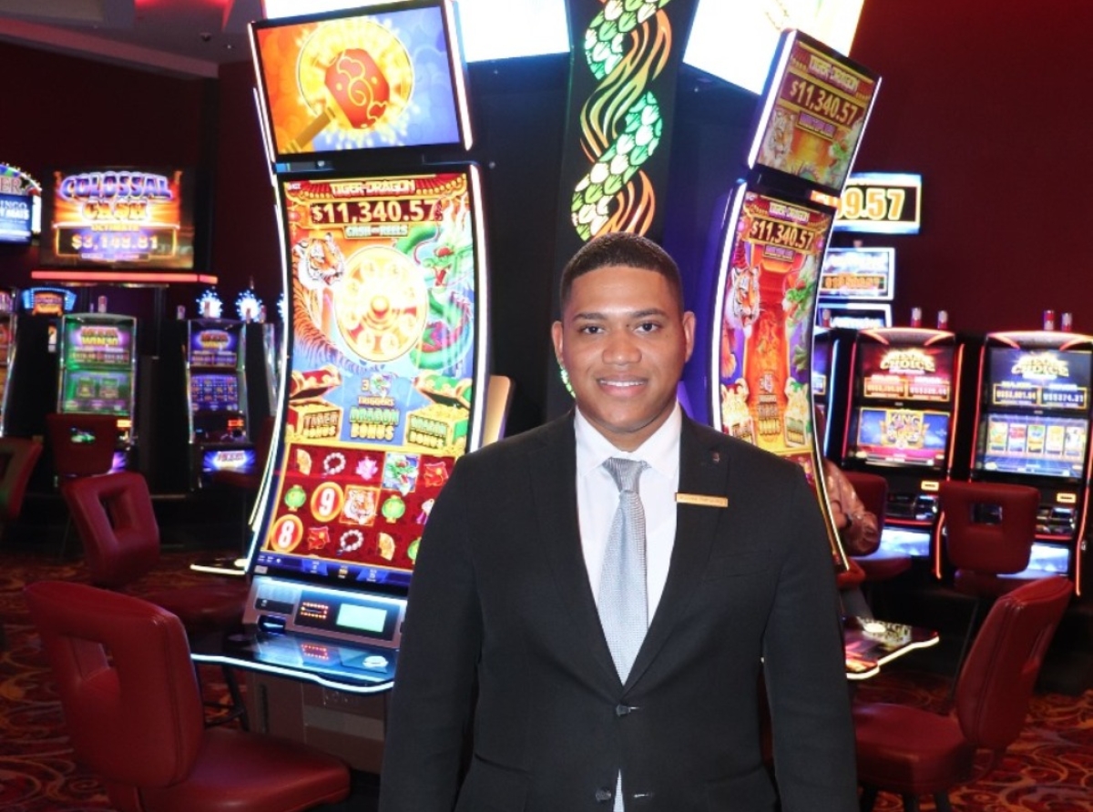 The Casino at The Ritz-Carlton Aruba a caba di añadi slot mashin di ultimo generacion